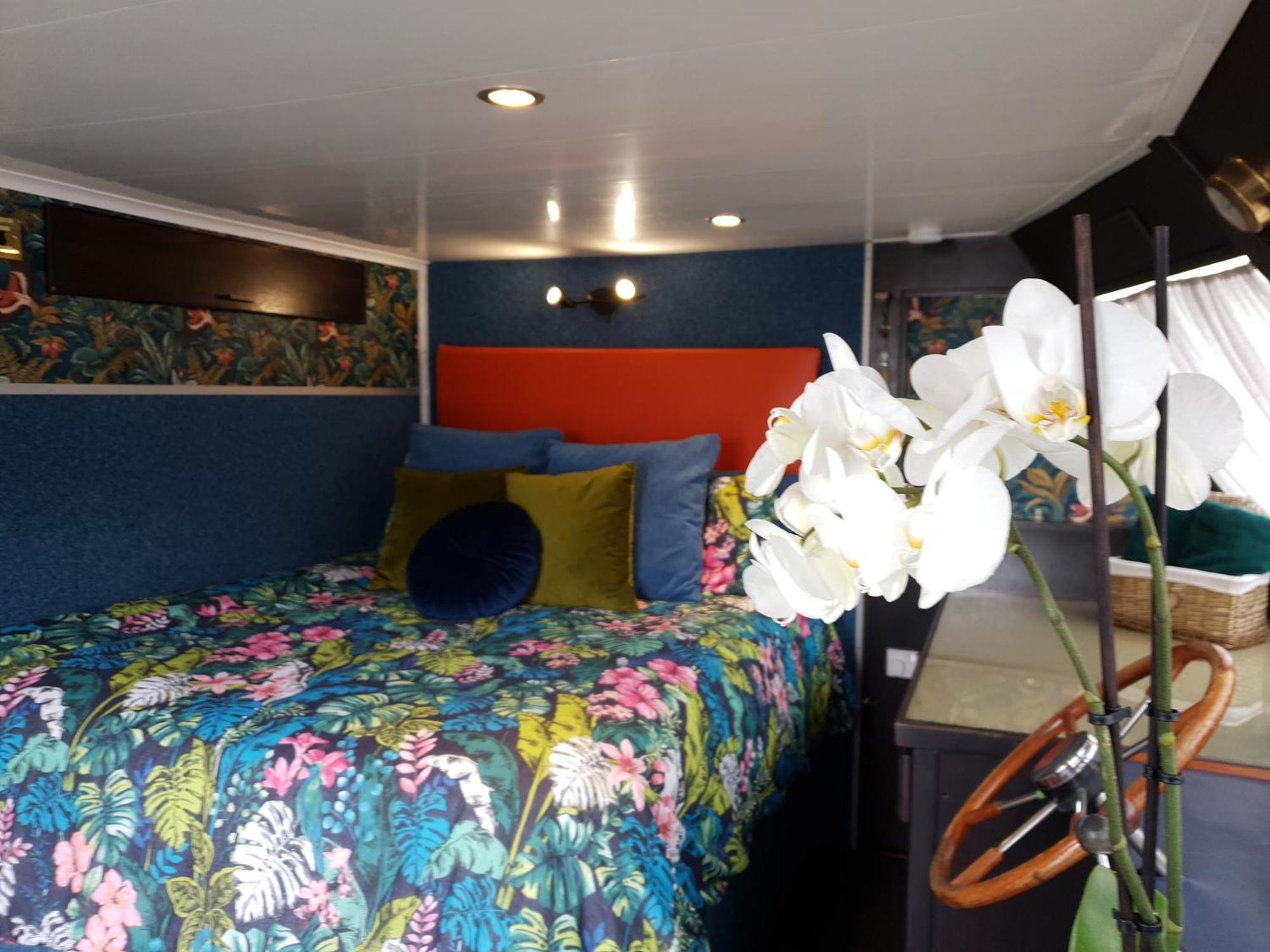 Jasmine Coral Jay Boutique Boatel Ocean Village Гибралтар Номер фото